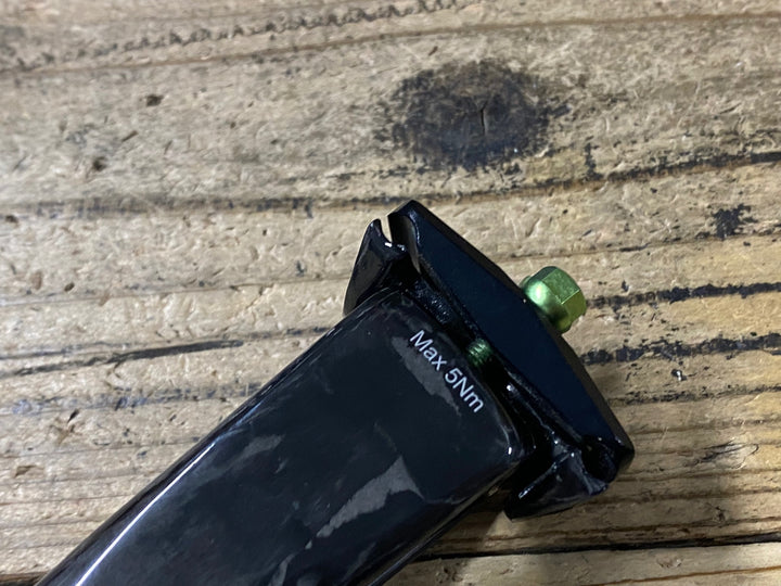 KM693 VOICEVELO VFV Deep-V Seatpost カーボン シートポスト Φ27.2