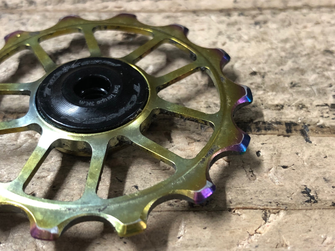 KF065 トーケン TOKEN TK-1724-OS ビッグプーリー オイルスリック 12-14T