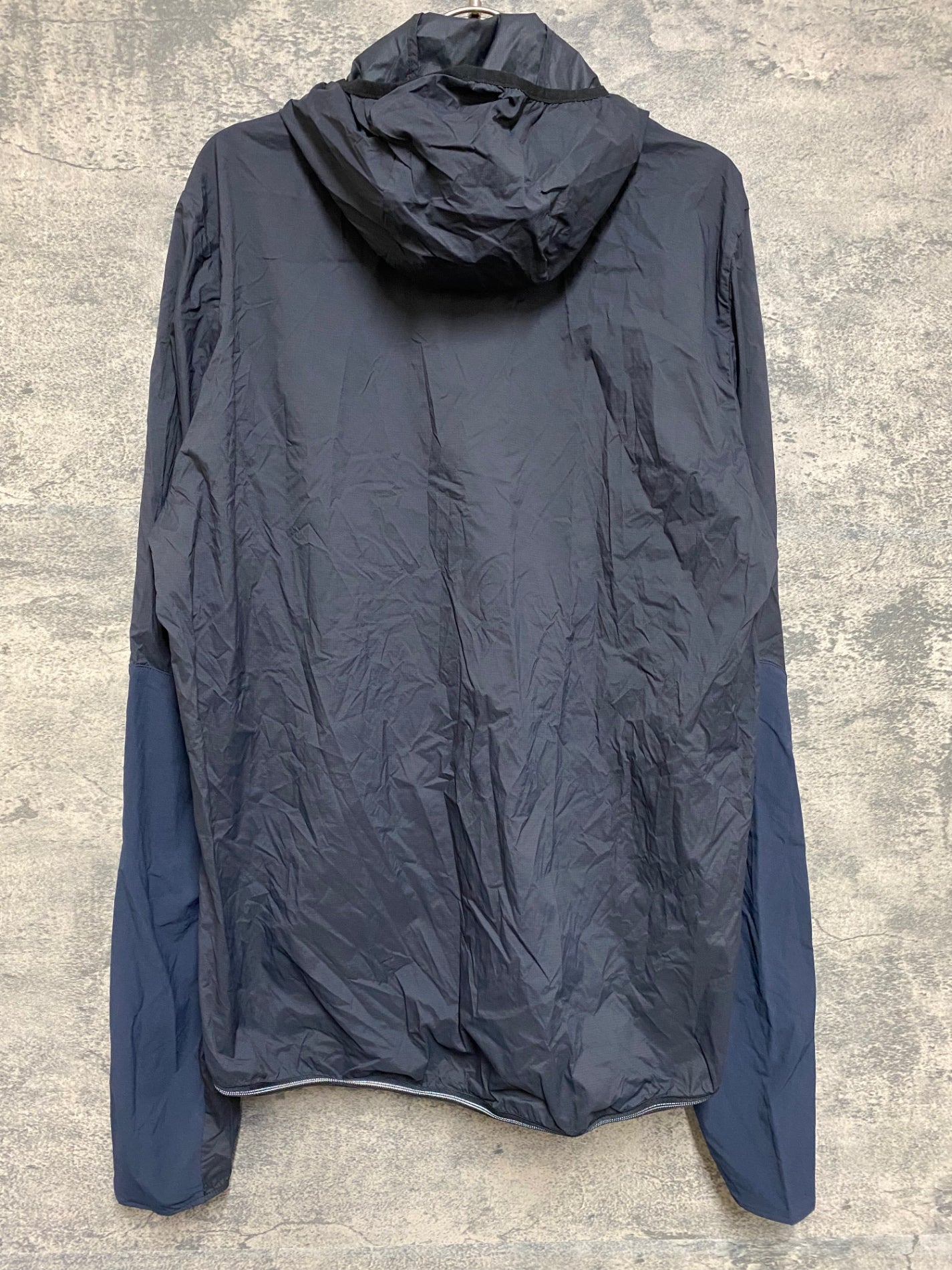 JP815 スペシャライズド SPECIALIZED 長袖 ウィンドブレーカー 黒 L