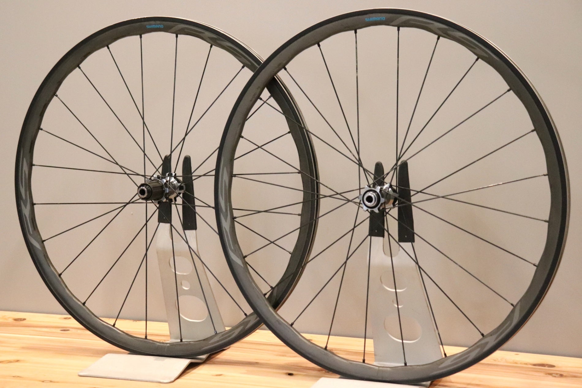 SHIMANO 「シマノ」  WH-RS770 SHIMANO11速 ホイールセット シマノ SHIMANO WH-RS770 アルミ カーボン チューブレスレディ