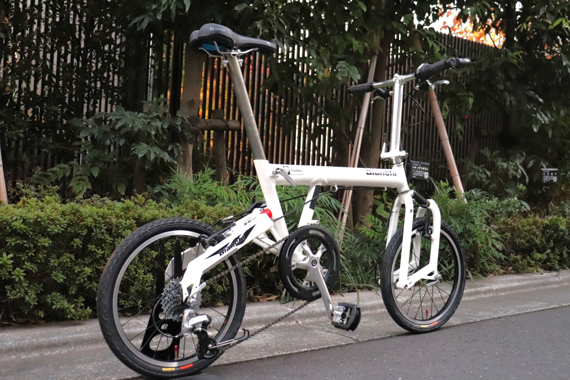 ビアンキ　フレッタ ビアンキ・フレッタ【徹底解説】激レア？ビアンキの折りたたみ自転車