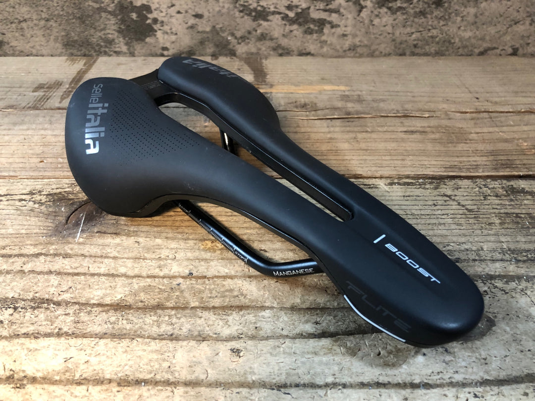 JU161 セラ イタリア selle Italia Flite BOOST サドル マンガネーゼレール 135mm 黒