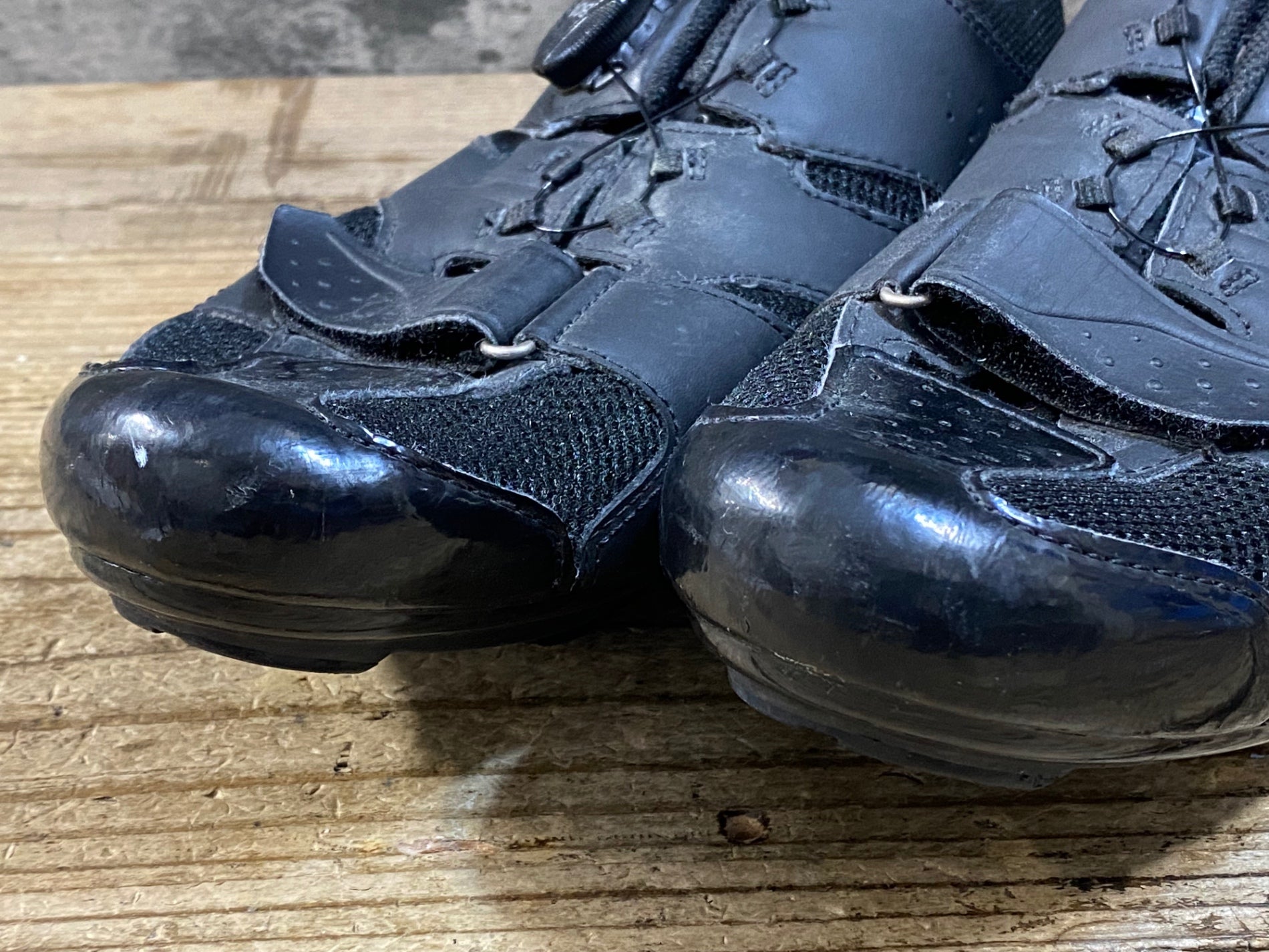 KG394 ジロ GIRO SAVIX ビンディングシューズ 黒 SPD EU43 ペン字あり