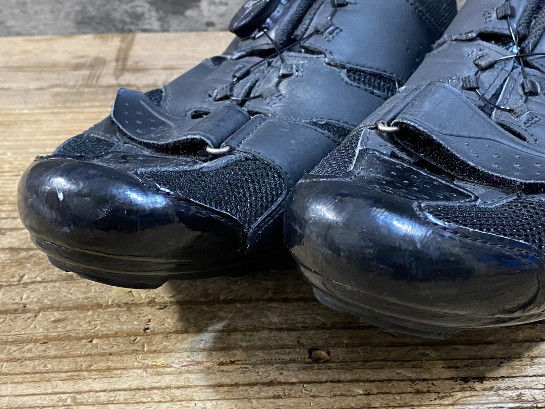 KG394 ジロ GIRO SAVIX ビンディングシューズ 黒 SPD EU43 ペン字あり