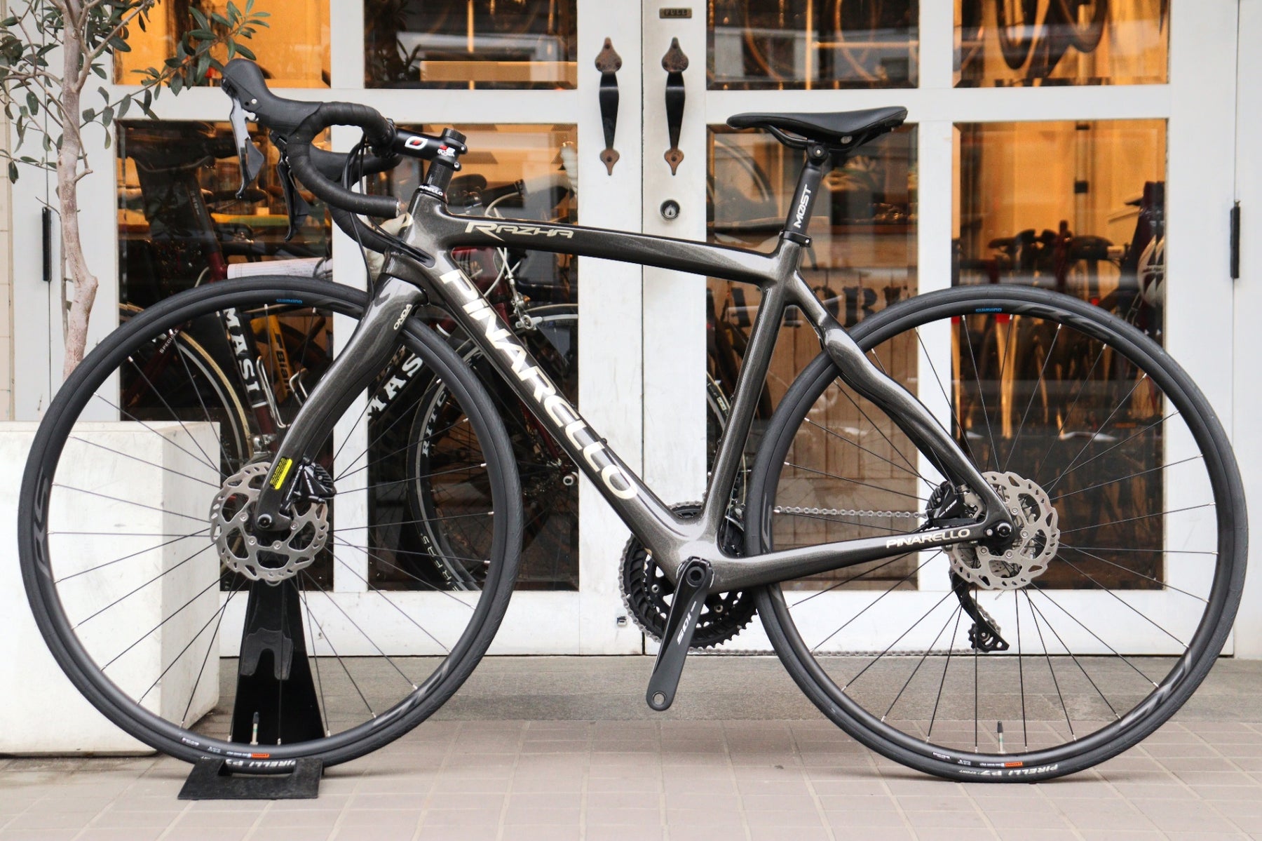 ピナレロ PINARELLO ラザ RAZHA DISK 2023モデル 465サイズ シマノ 105