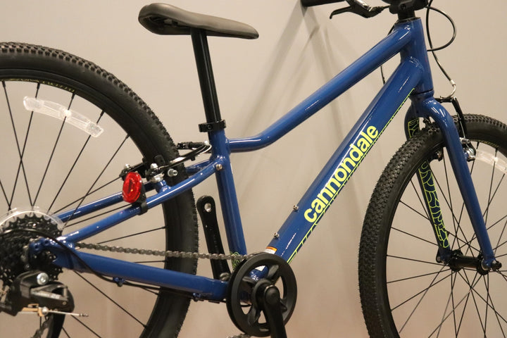 未使用 キャノンデール CANNONDALE キッズ クイック Kids Quick 24 2022モデル マイクロシフト 7S アルミ キッズバイク 24インチ 【仙台店】
