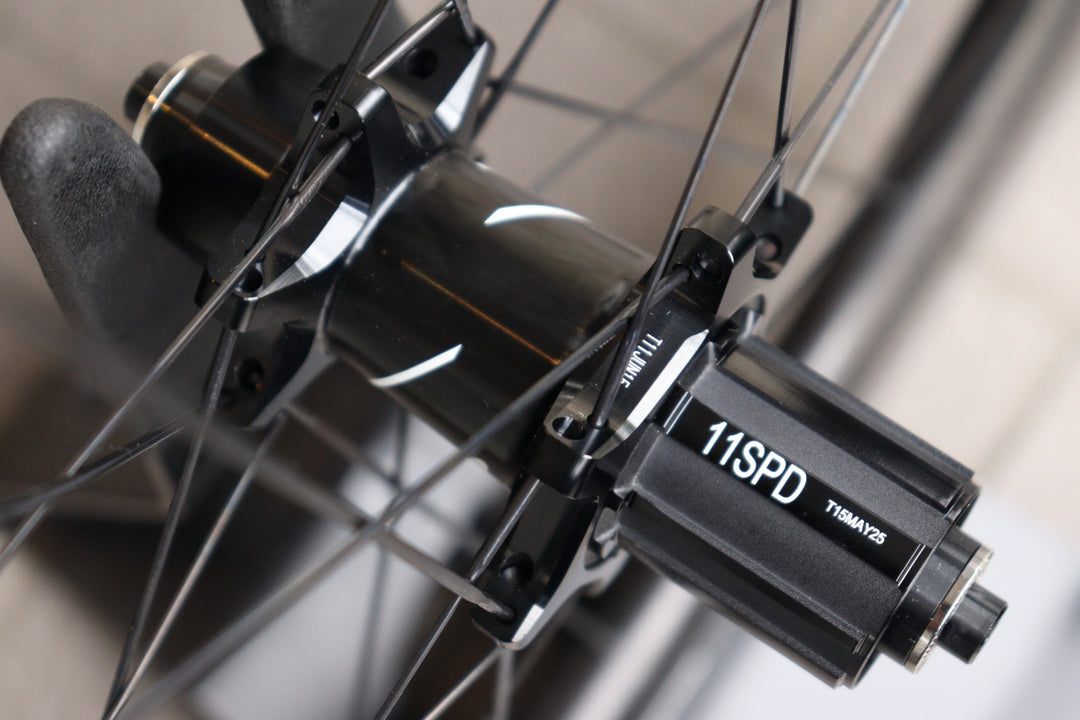 【未使用品！】 ジップ ZIPP 404/808 FIRECREST カーボン チューブラ― ホイールセット シマノ11S/12S 【横浜店】