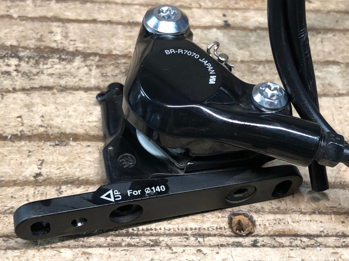 JH584 シマノ SHIMANO 105 BR-R7070 ディスクブレーキキャリパー 前後セット