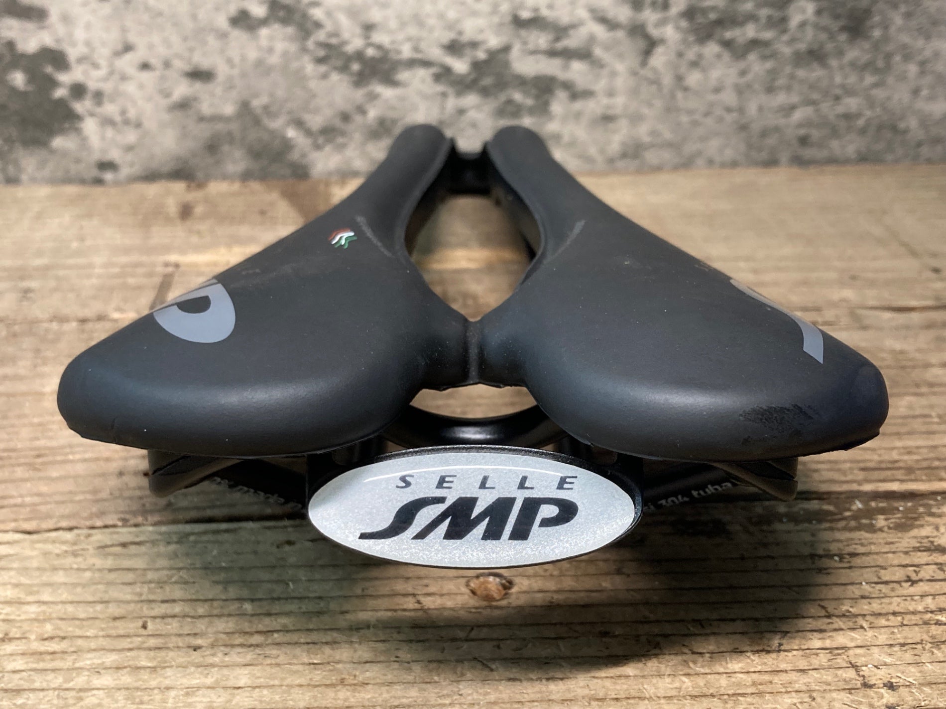 JM290 SELLE SMP VT20C サドル 黒 aisi 304 tubuレール 143mm – BICI