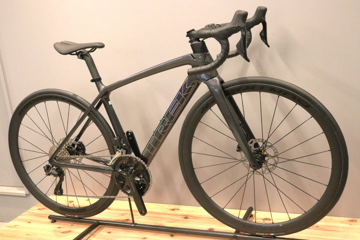 未使用 トレック TREK エモンダ EMONDA SL6 PRO DISC 2023モデル 50サイズ シマノ 105 R7170 12S カーボン ロードバイク 【仙台店】