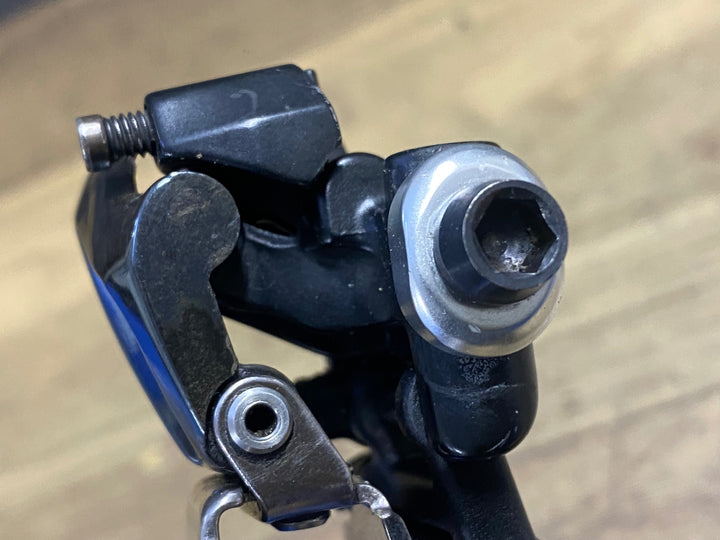 KN087 シマノ SHIMANO デュラエース DURA-ACE FD-R9100 フロントディレイラー 直付け ※ワイヤー固定ボルト、キャップ欠品
