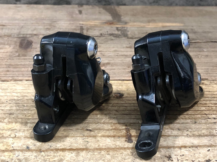 KN237 シマノ SHIMANO 105 BR-R7070 ディスクブレーキ キャリパー 前後セット ブラック