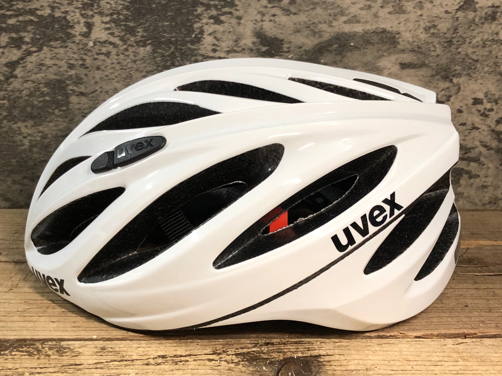 JU327 ウベックス uvex boss race ヘルメット 白 55-60cm 2023/02製造