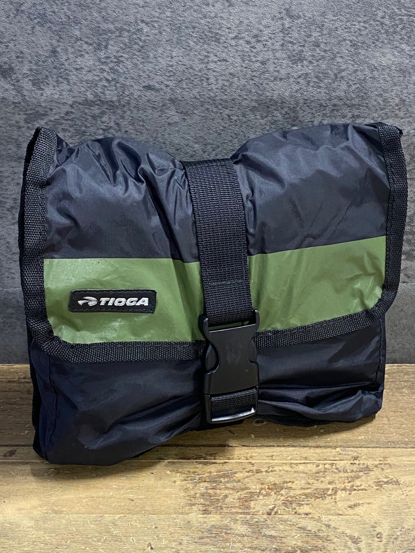 KB255 タイオガ Tioga 輪行袋 黒 緑 – BICI AMORE ONLINE STORE