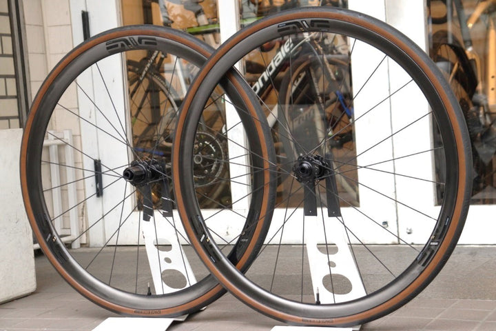 エンヴィ ENVE SES 2.3 NEW カーボン ディスク チューブレス ホイールセット シマノ11S/12S フックレス 25mm 【横浜店】