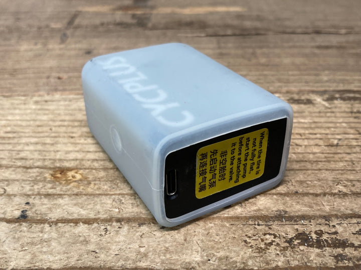 JM288 CYCPLUS CUBE 携帯空気入れ 電動 動作確認済み