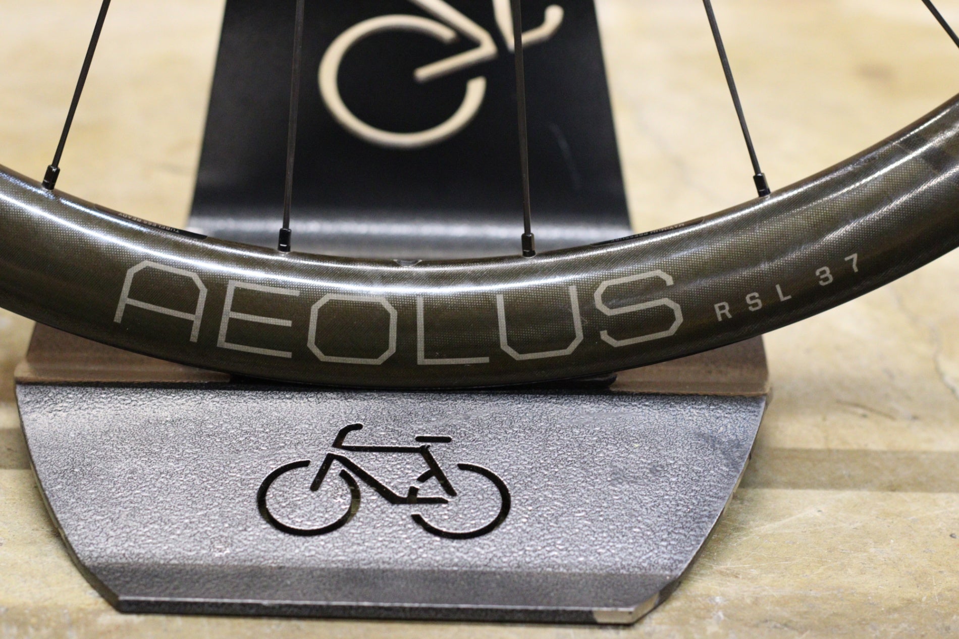 ボントレガー BONTRAGER アイオロス AEOLUS RSL 37 カーボン
