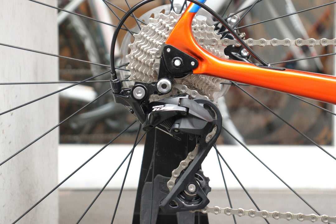 チネリ CINELLI ヴェルトリクス VELTRIX 2019モデル Mサイズ  シマノ 105 R7020 MIX 11S カーボン ロードバイク 【横浜店】