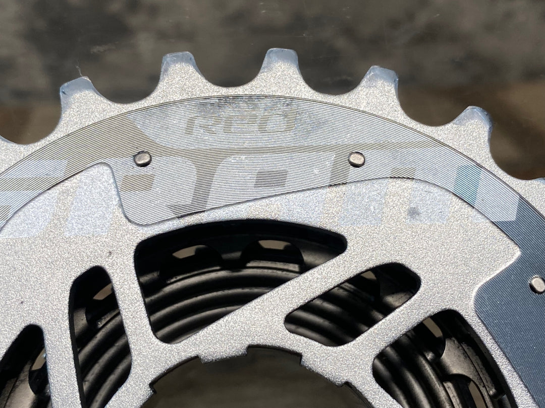 JM302 スラム SRAM レッド RED スプロケット 11S 11-26T ※トップギア,ロックリング欠品
