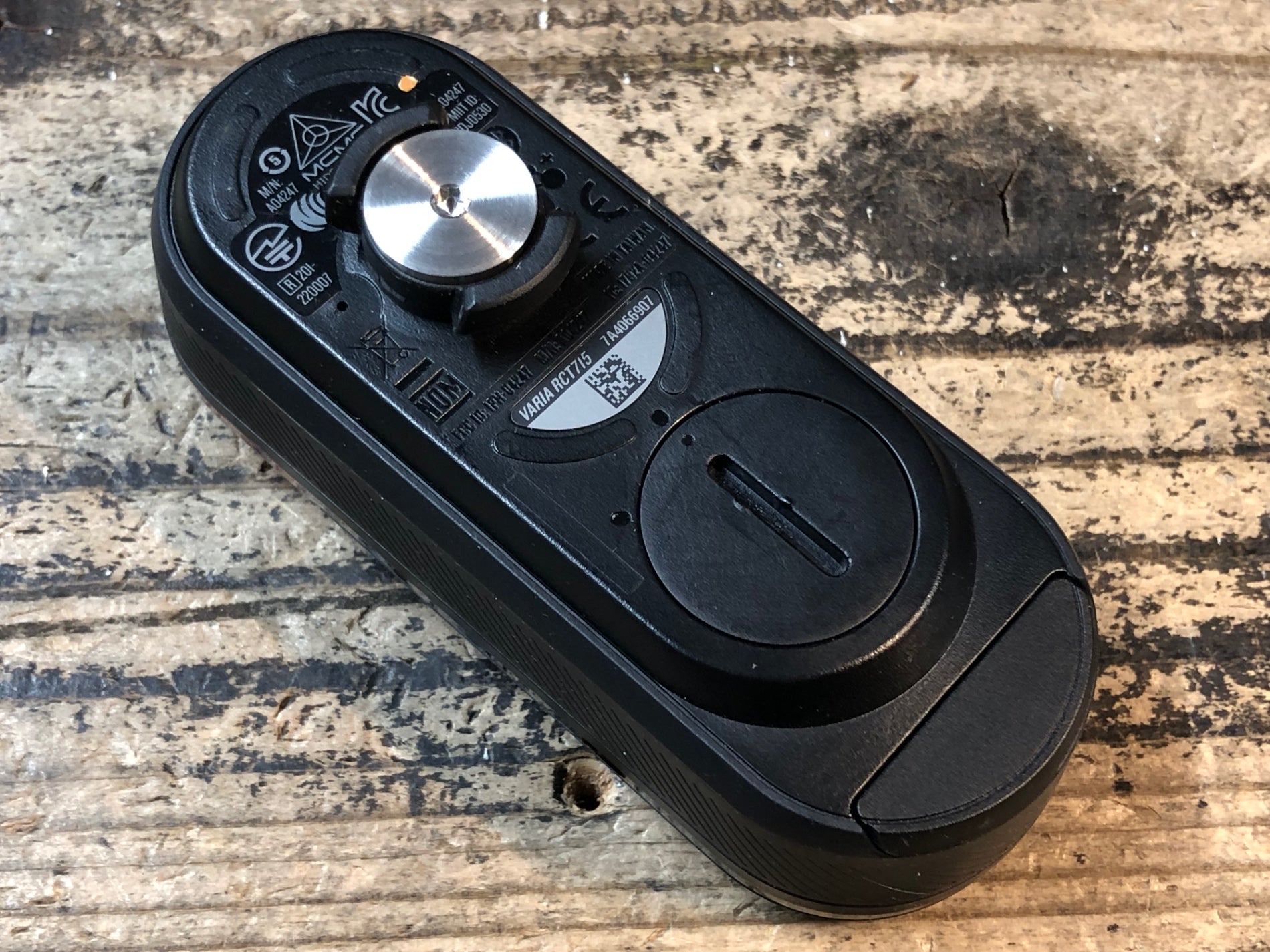 JF654 ガーミン GARMIN VARIA RCT715 リアライト リアビューレーダー