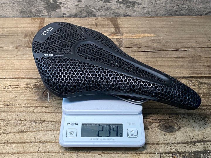 JQ830 フィジーク fizik ヴェント アルゴ VENTO ARGO R3 ADAPTIVE kiumレール 黒 150mm