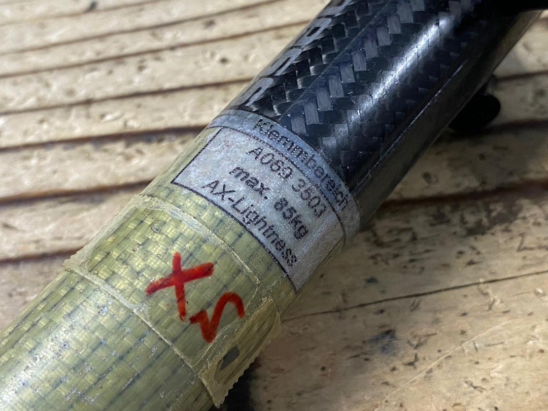 KI411 AX Lightness EUROPA Basic カーボンシートポスト 175mm Φ27.2