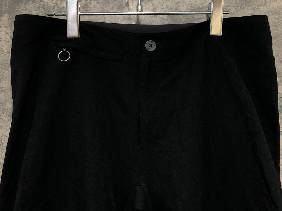 KL260 ラファ Rapha TOURING SHORTS ハーフパンツ サイクルパンツ 黒 34