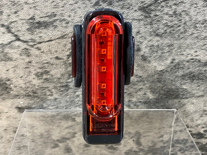 JX095 レザイン LEZYNE STRIP PRO 300 テールライト 点灯確認済