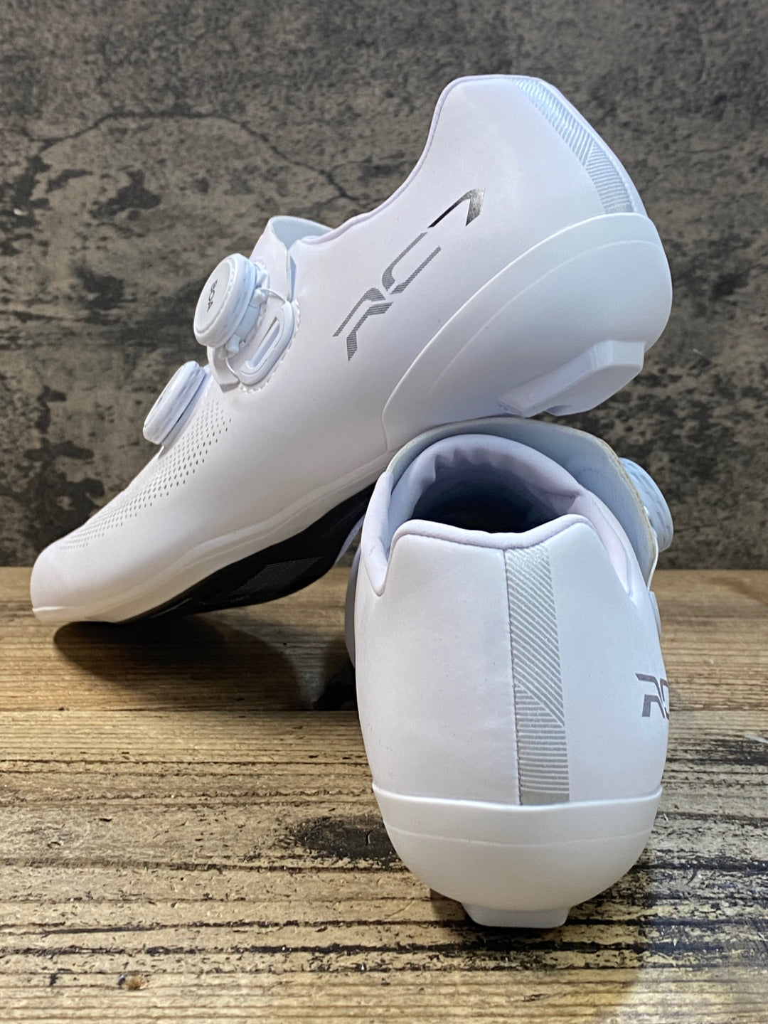 JX023 シマノ SHIMANO RC7 SH-RC703 ビンディングシューズ EU42.5 SPD-SL