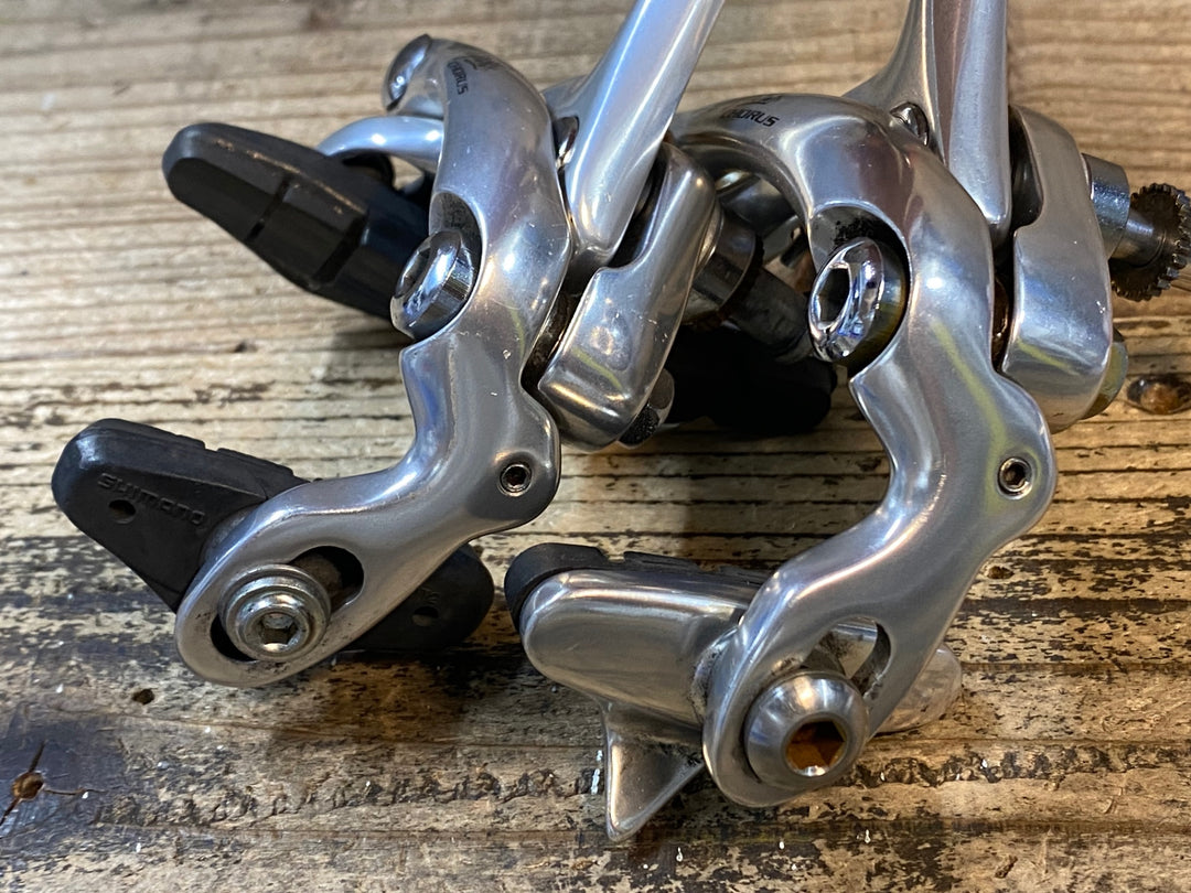 IQ796 カンパニョーロ CAMPAGNOLO コーラス CHORUS キャリパーブレーキ 前後セット シルバー ※ブレーキシュー社外品