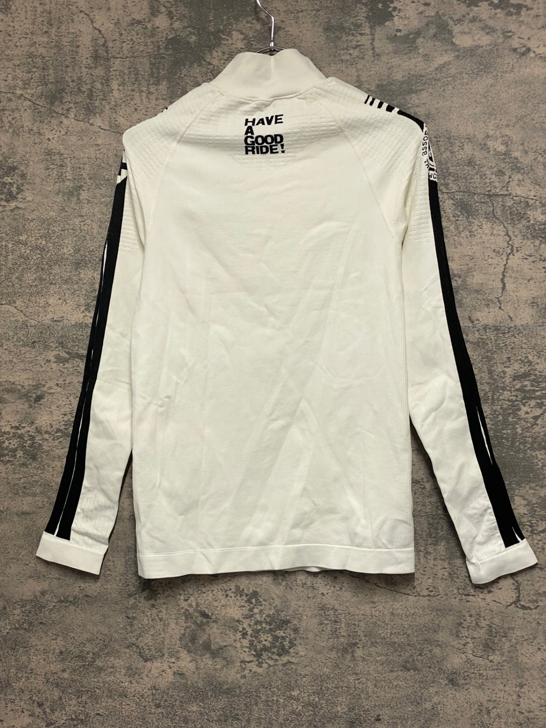 JV137 アソス ASSOS 長袖 ベースレイヤー 白 黒Ⅱ 7/7 WINTER PLUS
