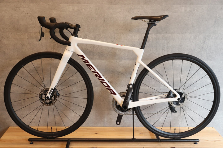 決算SALE メリダ MERIDA スクルトゥーラ SCULTURA 8000 2025モデル XSサイズ SRAM FORCE e-Tap AXS 12S カーボン ロードバイク 【さいたま浦和店】