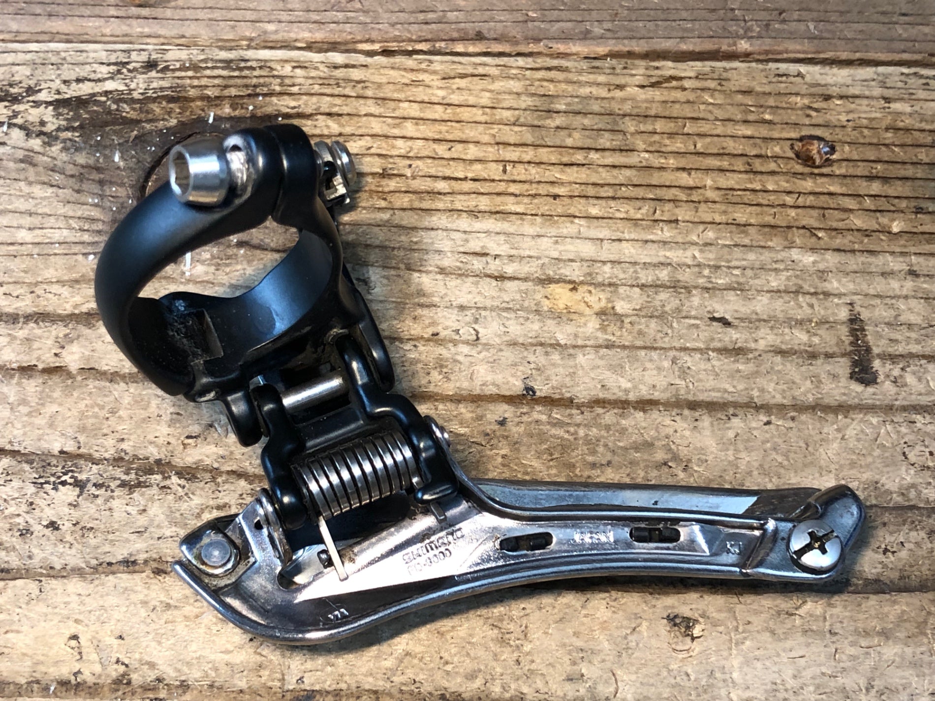 JN825 シマノ SHIMANO デュラエース DURA-ACE FD-9000 フロント