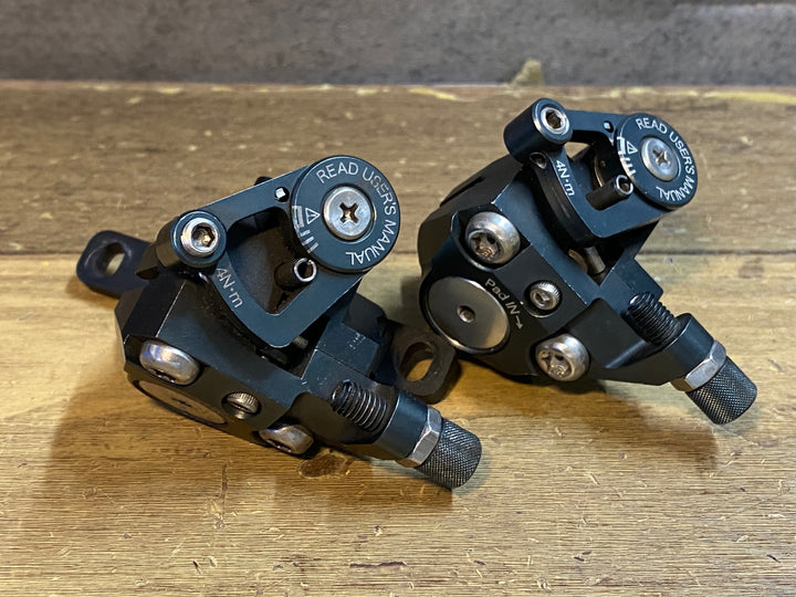 JR569 グロータック GROWTAC EQUAL ディスクブレーキ キャリパー フラットマウント 機械式