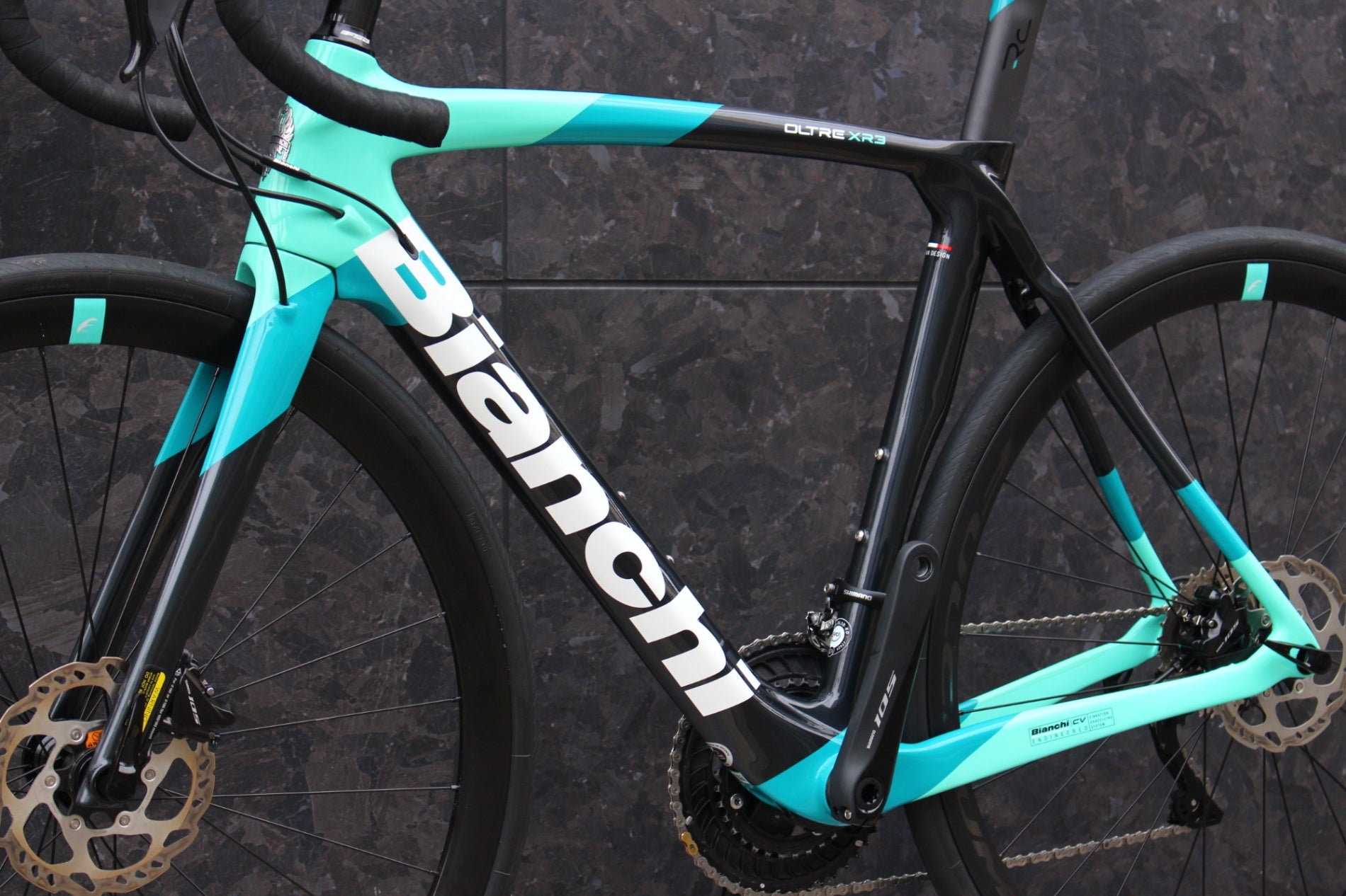ビアンキ BIANCHI オルトレ OLTRE XR3 DISC 2023モデル 55サイズ