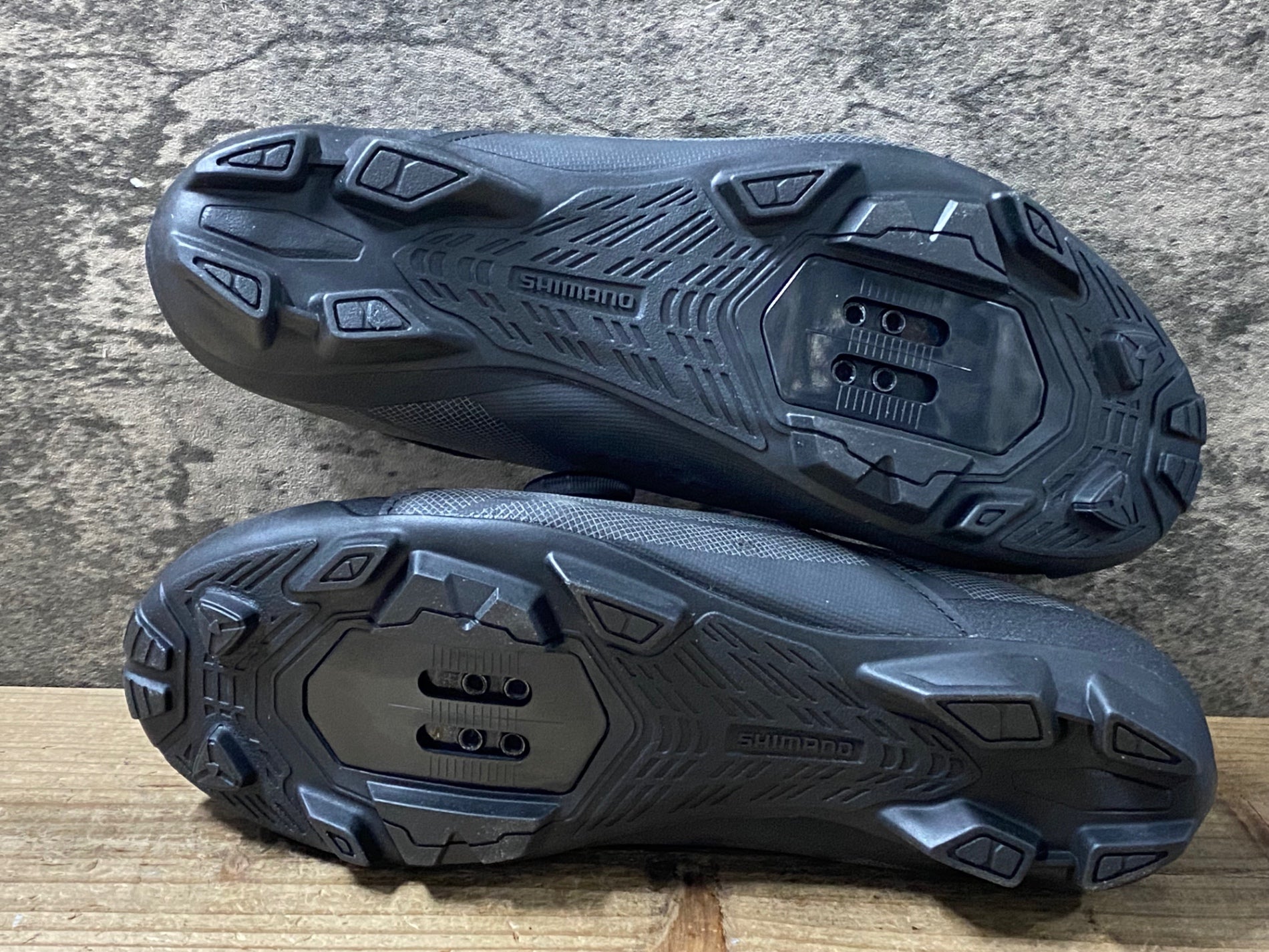KI037 シマノ SHIMANO XC3 SH-XC300 ビンディングシューズ SPD 黒 EU40