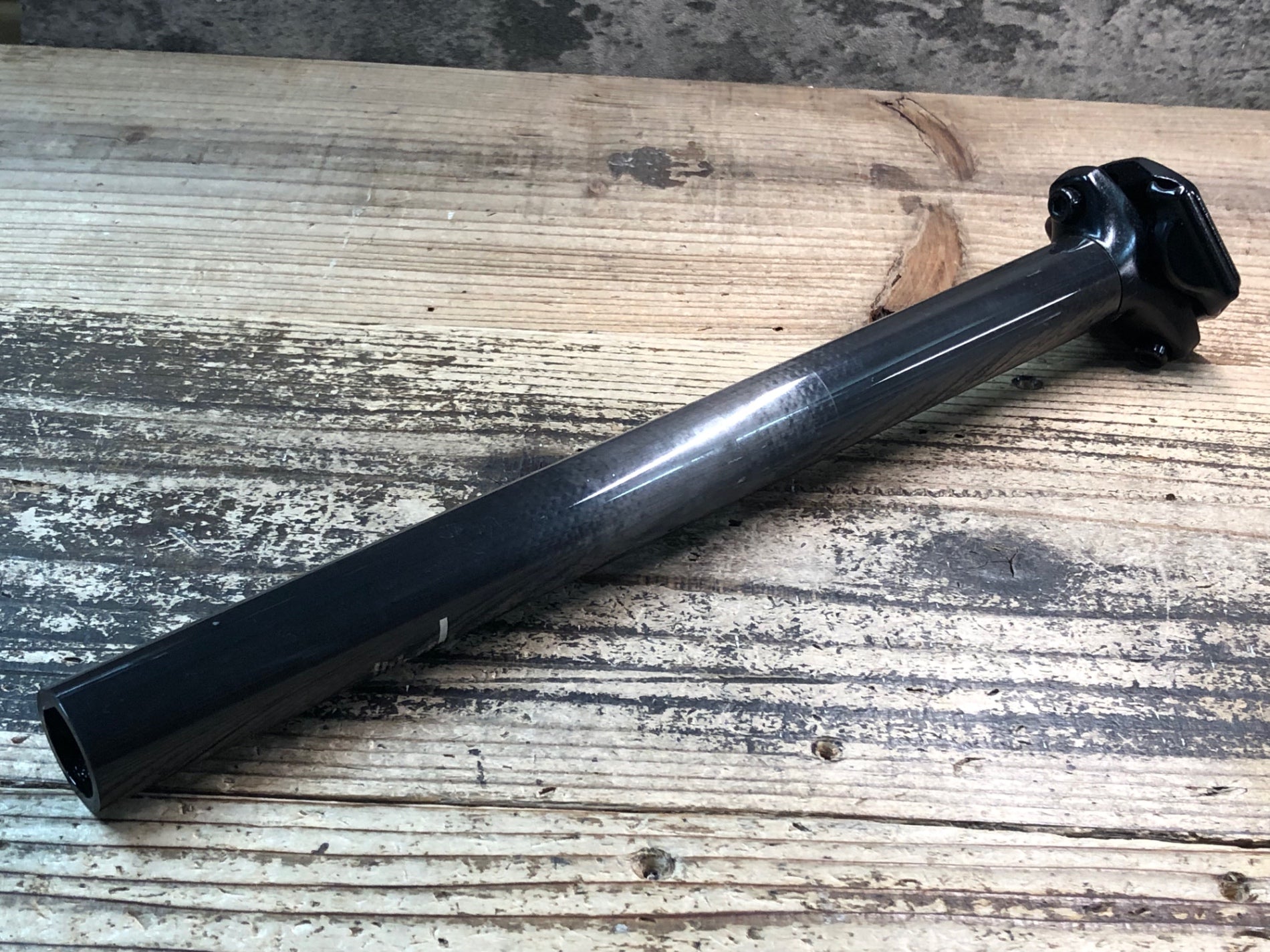 JN847 ボントレガー BONTRAGER プロ PRO カーボンシートポスト Φ27.2mm