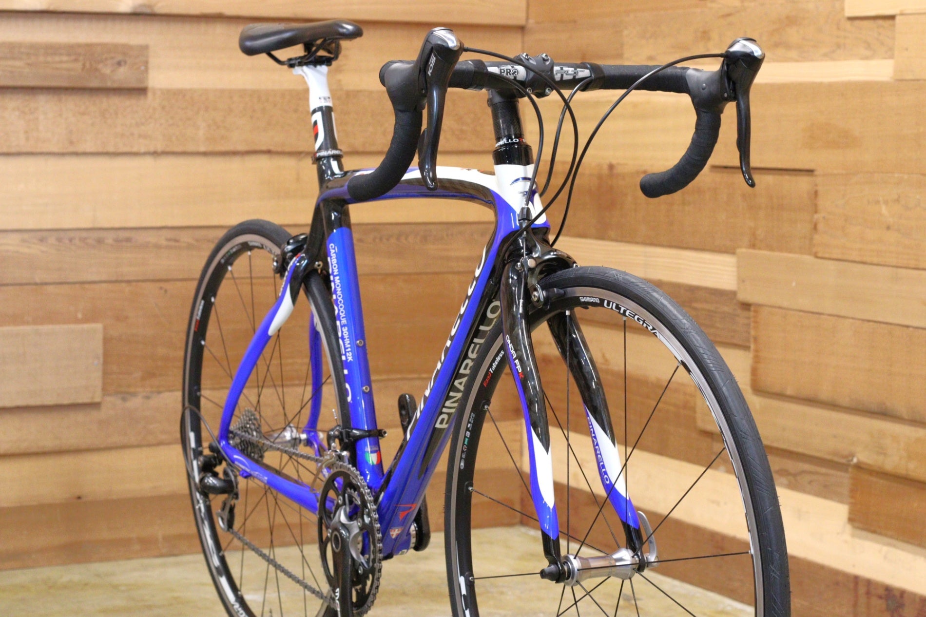 ピナレロ PINARELLO FP3 2009 515サイズ シマノ 105 5600 MIX 10S