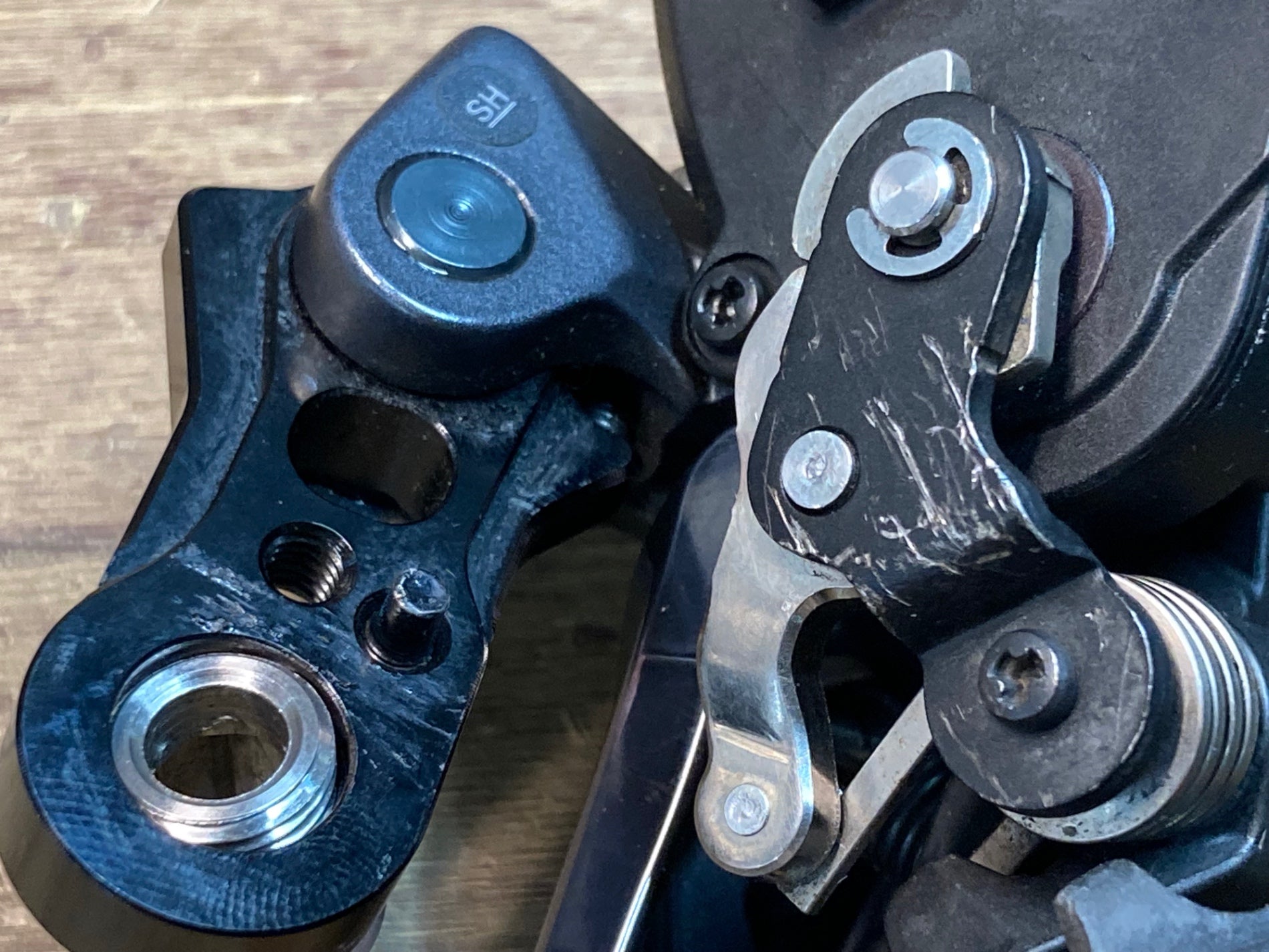 IW543 シマノ SHIMANO アルテグラ ULTEGRA RD-R8050 リアディレイラー