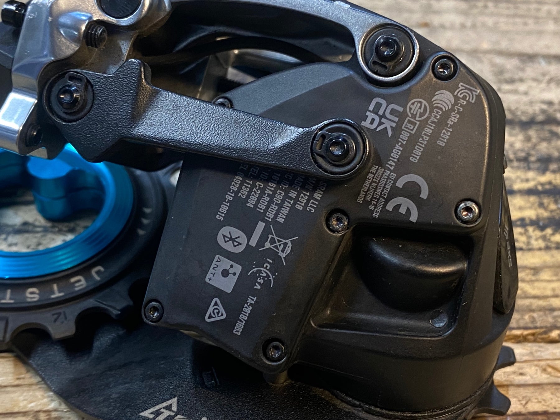 SRAM RED D1 リアディレイラー　ceramic speed最終値下げ JE871 スラム SRAM レッド RED eTap AXS D1 リアディレイラー 12s 電動