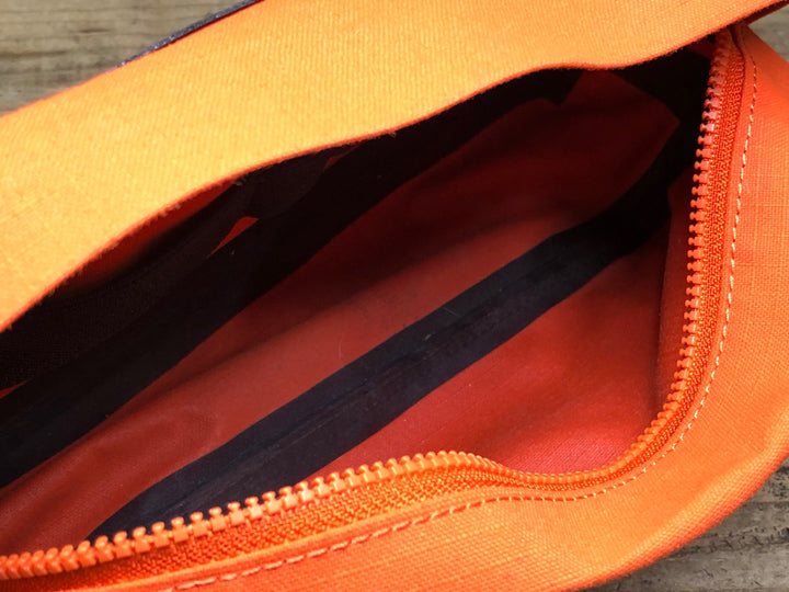 JQ278 ラファ Rapha EXPLORE BAR BAG ハンドルバーバッグ オレンジ