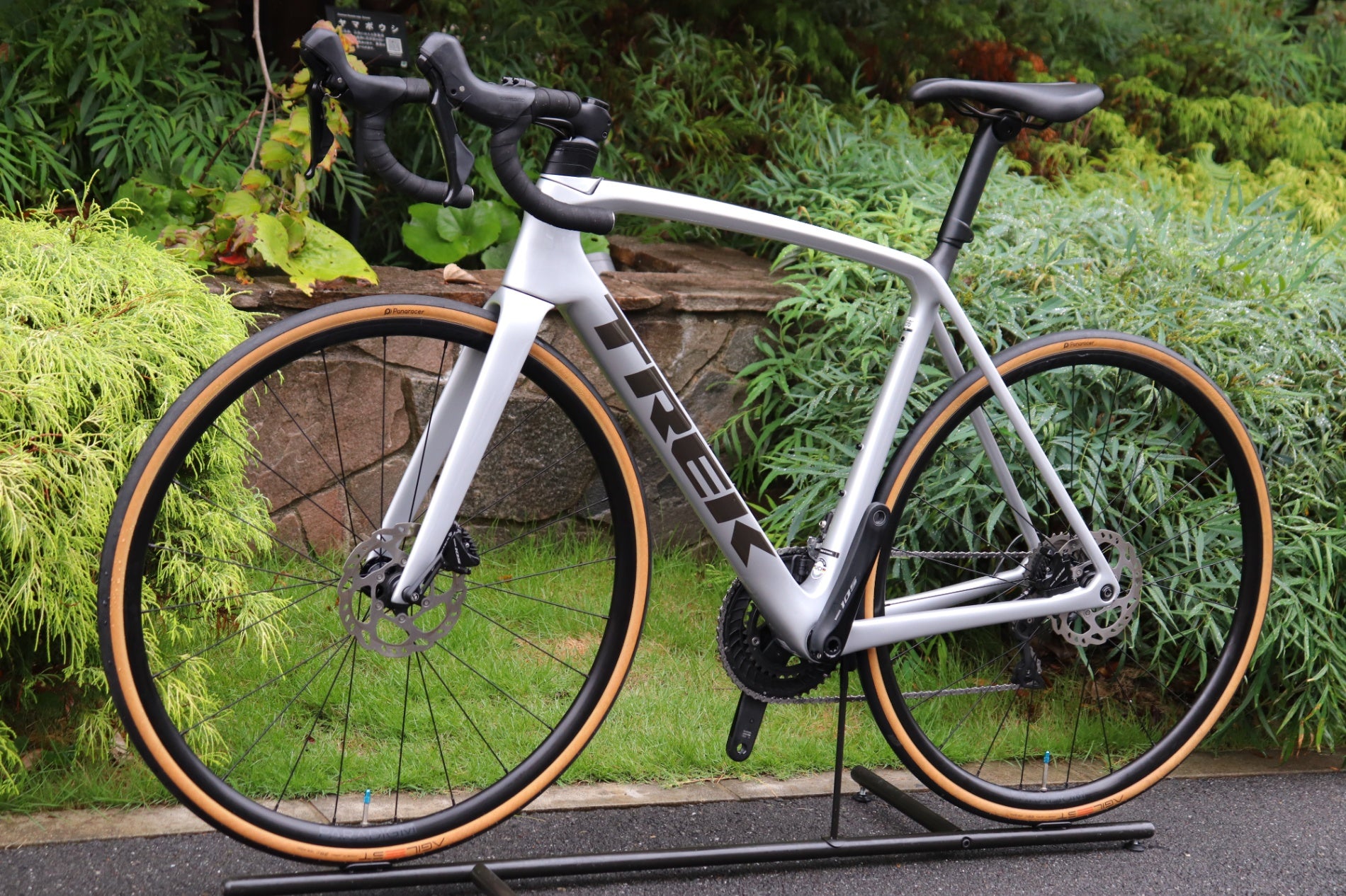 トレック TREK エモンダ EMONDA SL5 DISC 2021 56サイズ シマノ 105