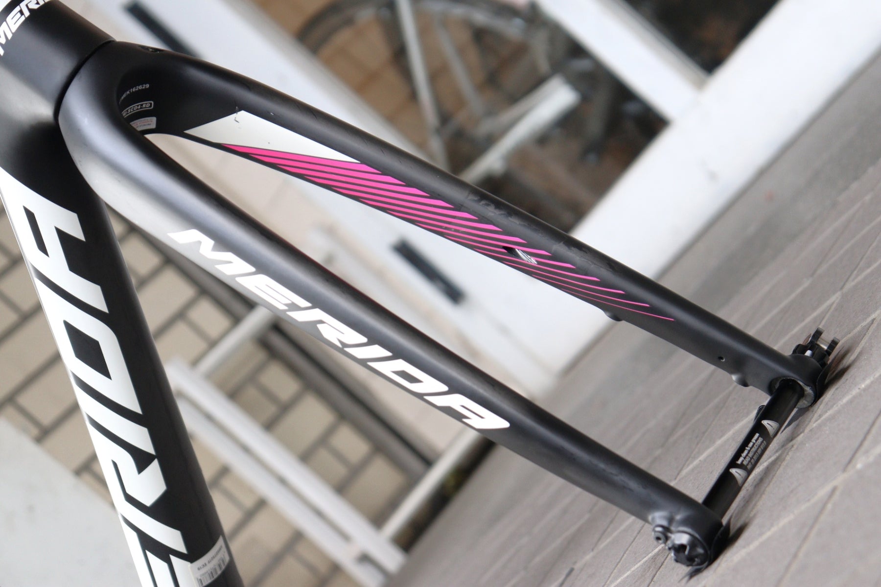 メリダ MERIDA スクルトゥーラ チーム SCULTURA TEAM DISC 2016モデル