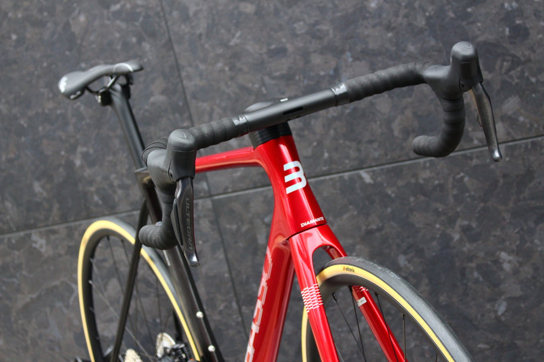 未走行品！ バッソ BASSO ディアマンテ DIAMANTE DISC 2024モデル 530サイズ シマノ アルテグラ R8170 12S Di2 カーボン ロードバイク 【福岡店】