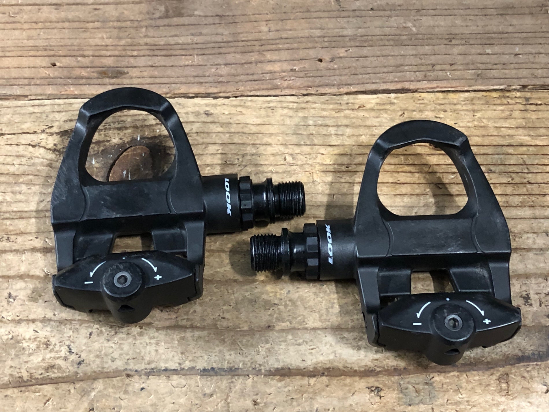 KN475 ルック LOOK KEO CARBON ビンディングペダル 黒 – BICI AMORE
