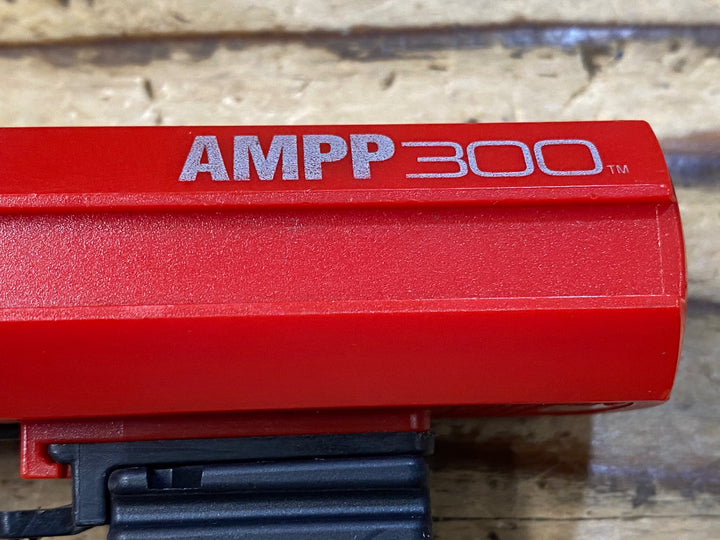 KK864 キャットアイ CATEYE AMPP300 フロントライト 赤 点灯確認済
