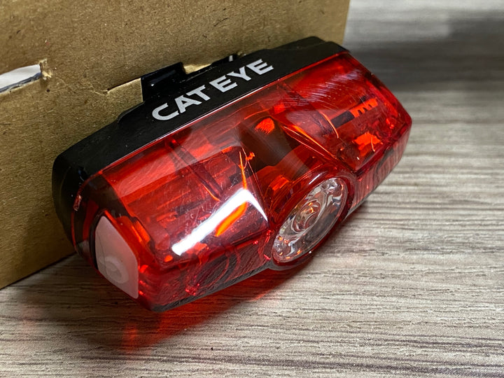 JX846 キャットアイ CATEYE AMPP500N RAPID MINI 前後ライトセット 未使用