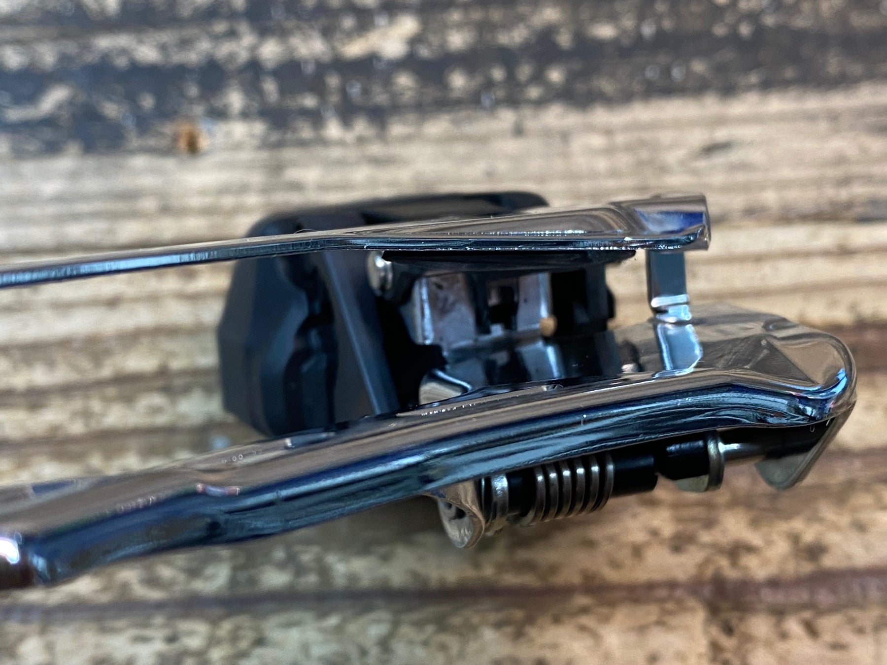 JD668 シマノ SHIMANO 105 FD-R7150 フロントディレイラー Di2 接続