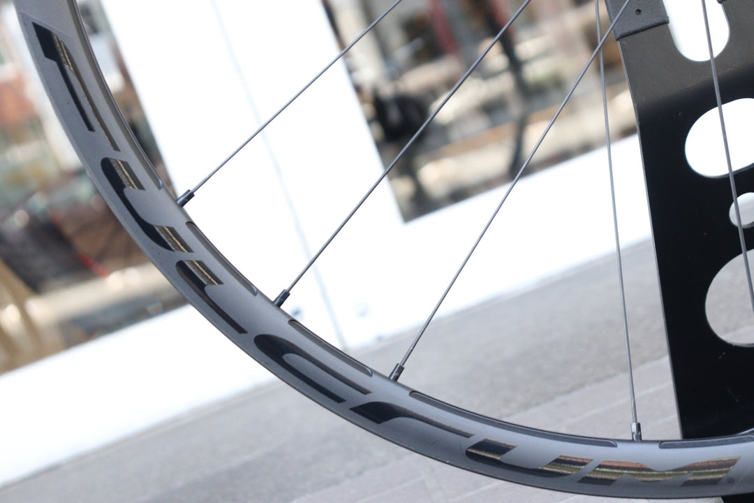 フルクラム FULCRUM レーシング RACING 3 DB アルミ チューブレス ホイールセット シマノ11S/12S 19C 【横浜店】