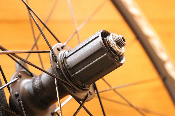 ボントレガー BONTRAGER AEOLUS COMP 5 TLR アルミ カーボン チューブレスレディ ホイールセット シマノ 11S/12S 17C 【芦屋店】